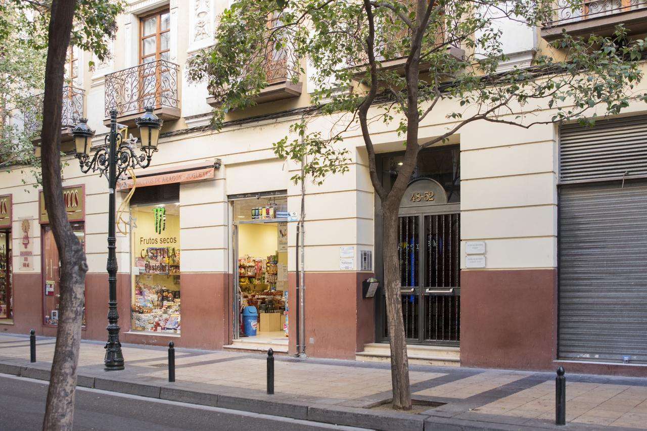 Apartamentos Sabinas Don Jaime Zaragoza Bagian luar foto
